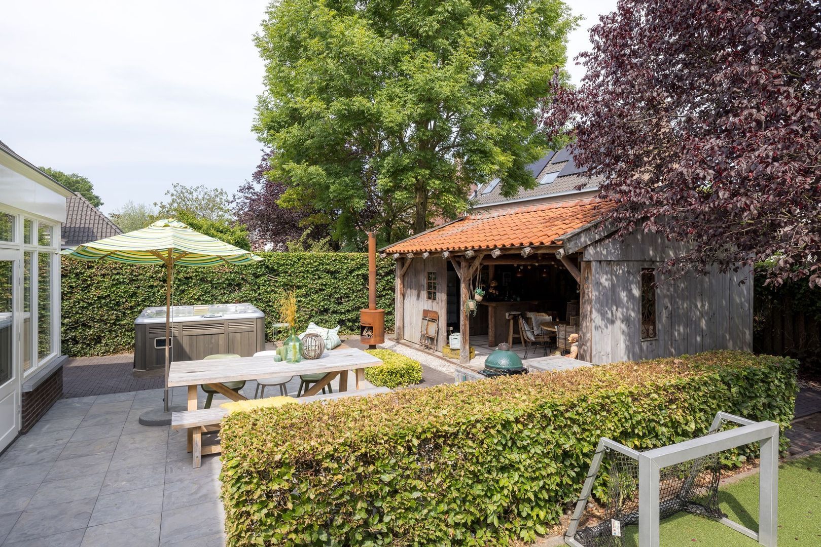 Brand 16, Helmond foto-48