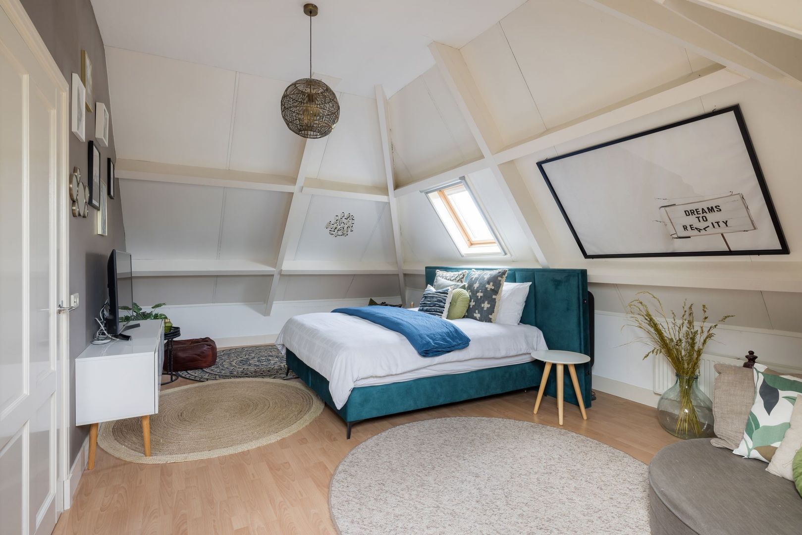 Brand 16, Helmond foto-36