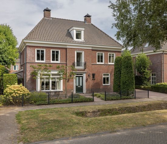 Brand 16, Helmond
