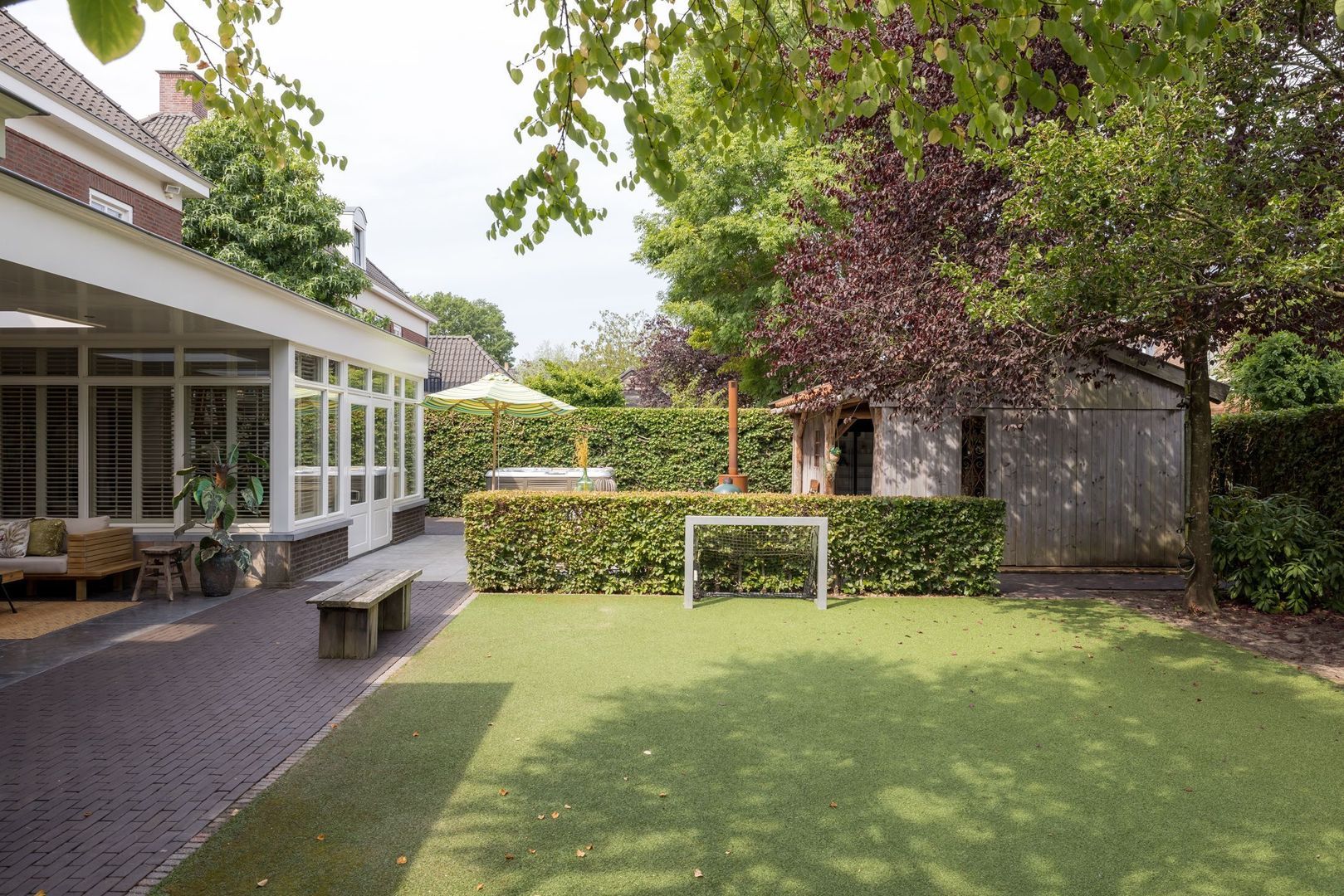 Brand 16, Helmond foto-47