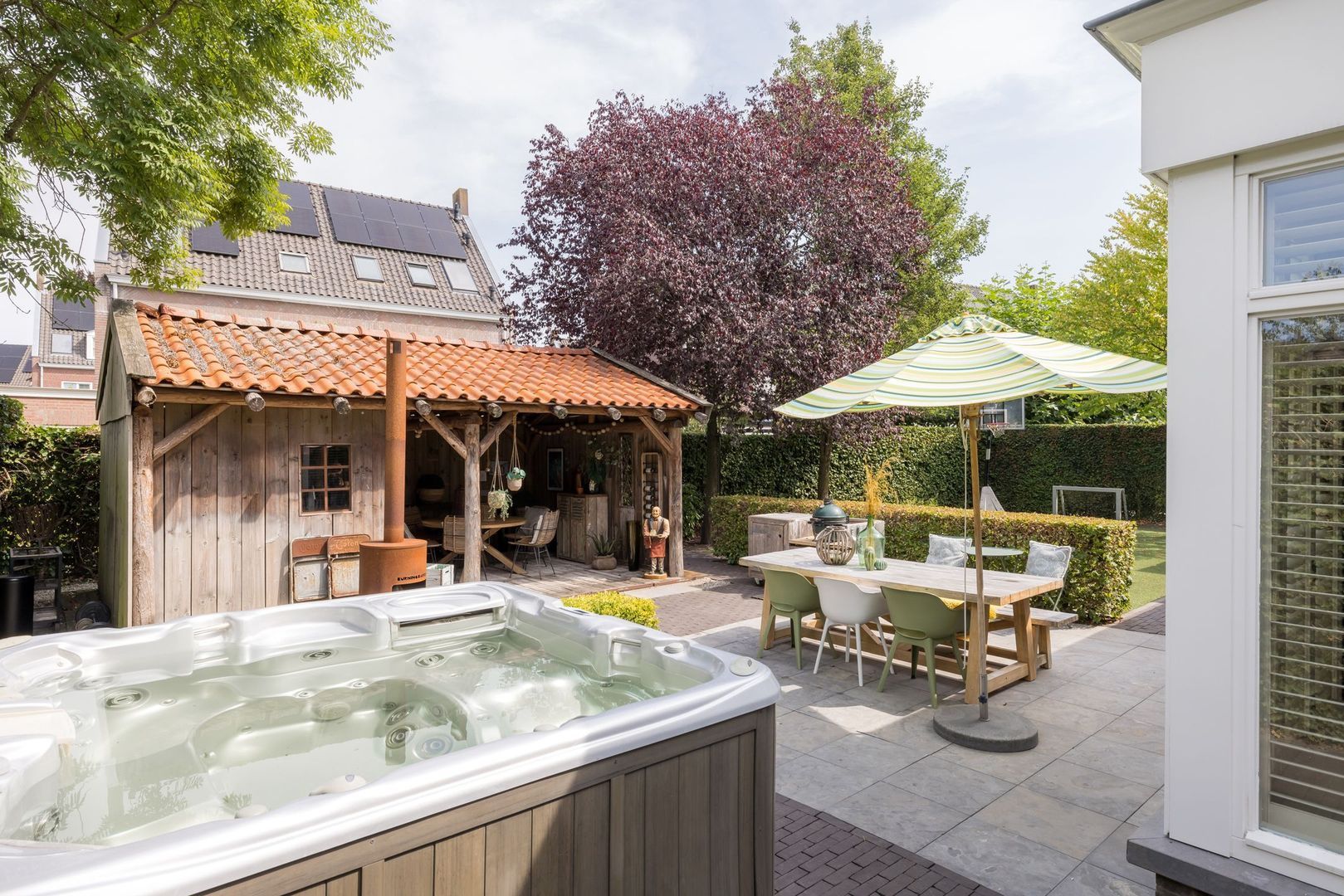 Brand 16, Helmond foto-49