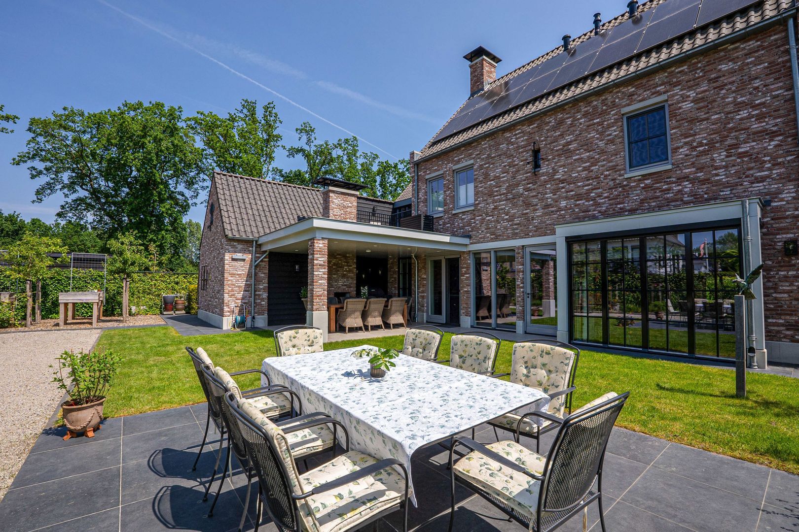 Zoete Kers 27, Helmond foto-53
