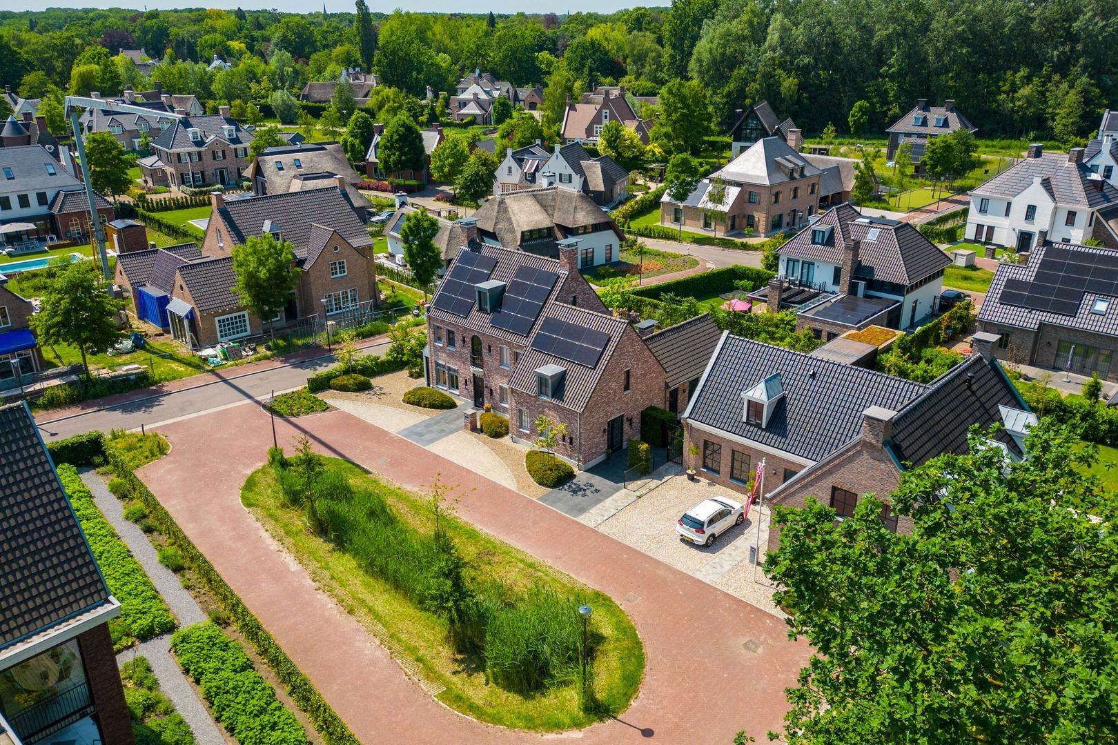Zoete Kers 27, Helmond foto-64