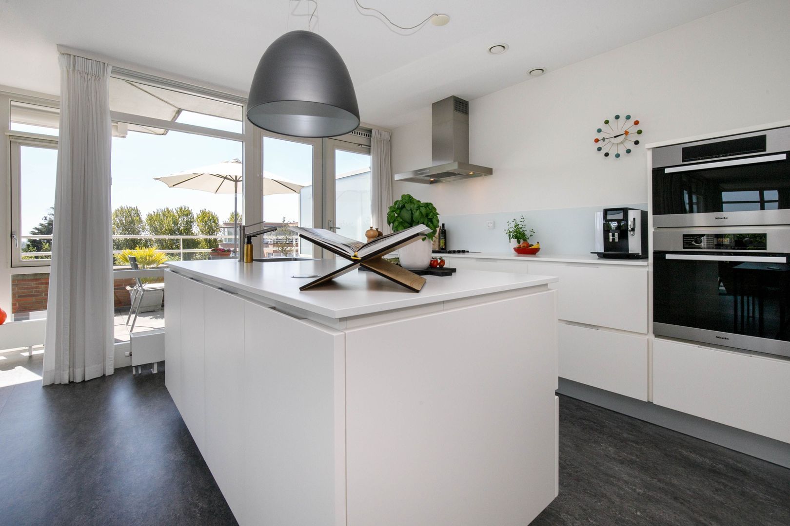 Max Euweweg 41, Den Haag foto-15