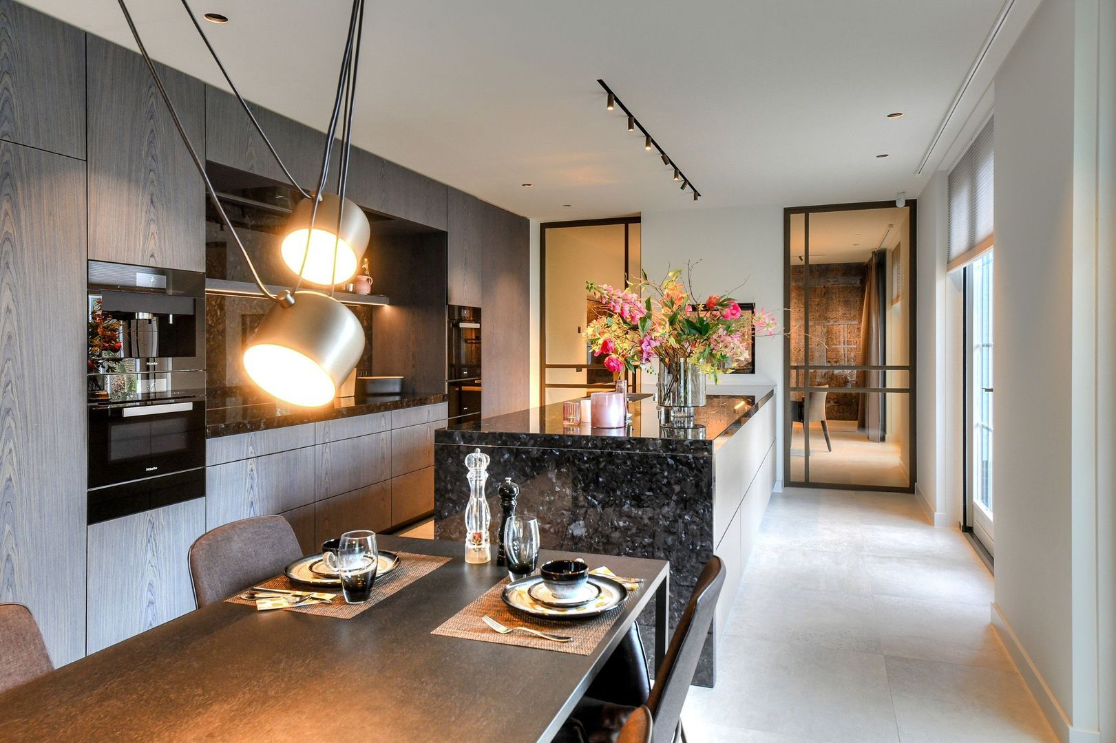 Nico Staalstraat 7, Hank foto-11