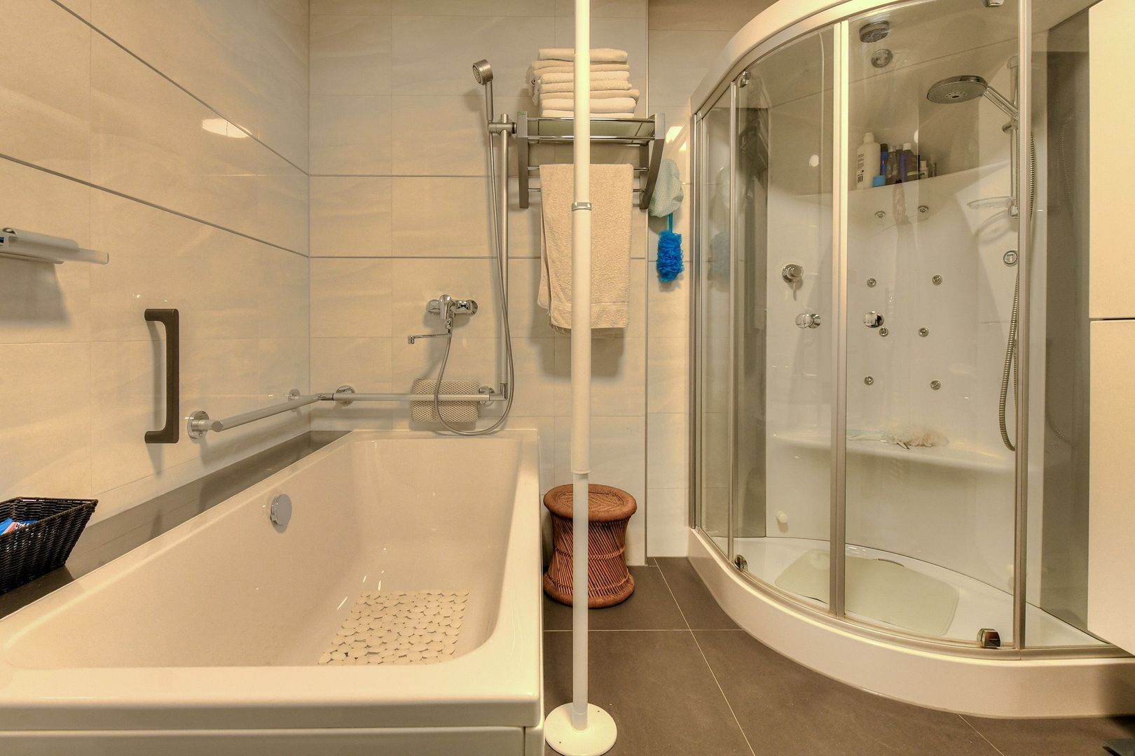 Bouwlingplein 82, Oosterhout foto-22