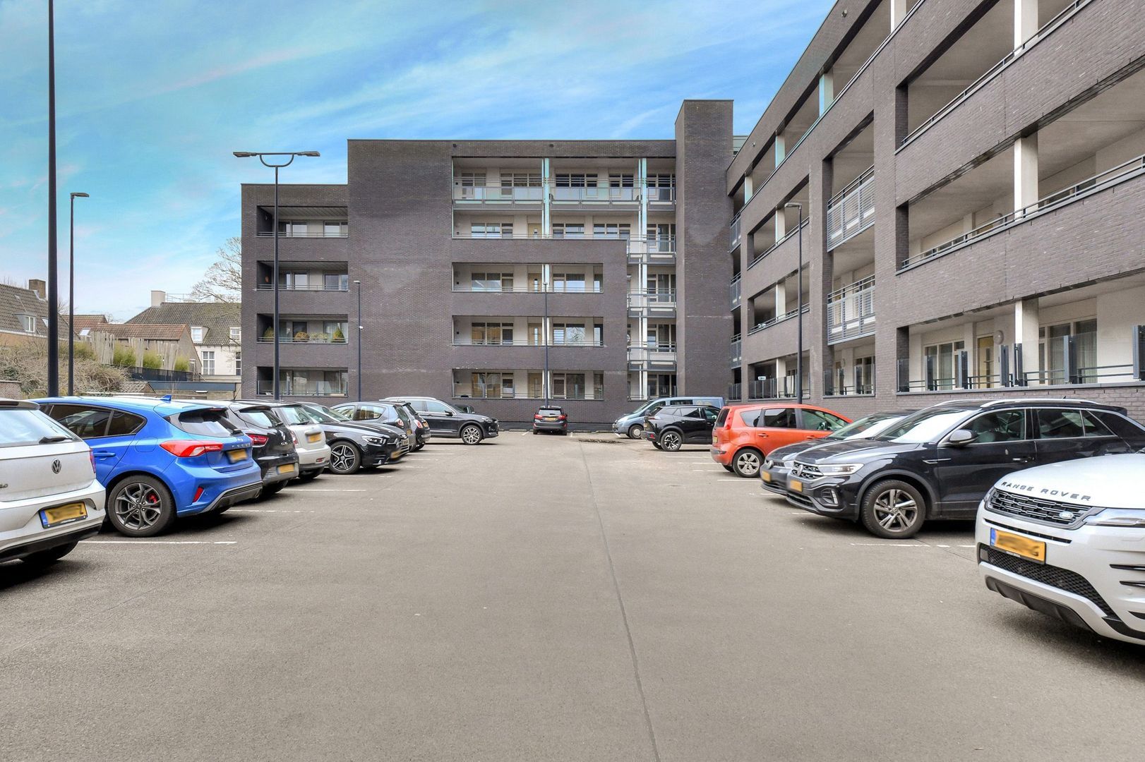 Bouwlingplein 82, Oosterhout foto-1