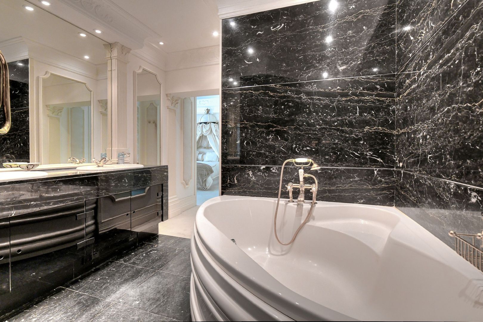 Ameroever 42, Lage Zwaluwe foto-13