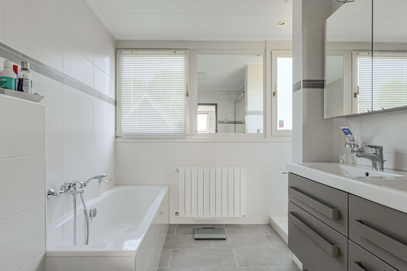 Abraham Bloemaerthoek 10, Oosterhout foto-23