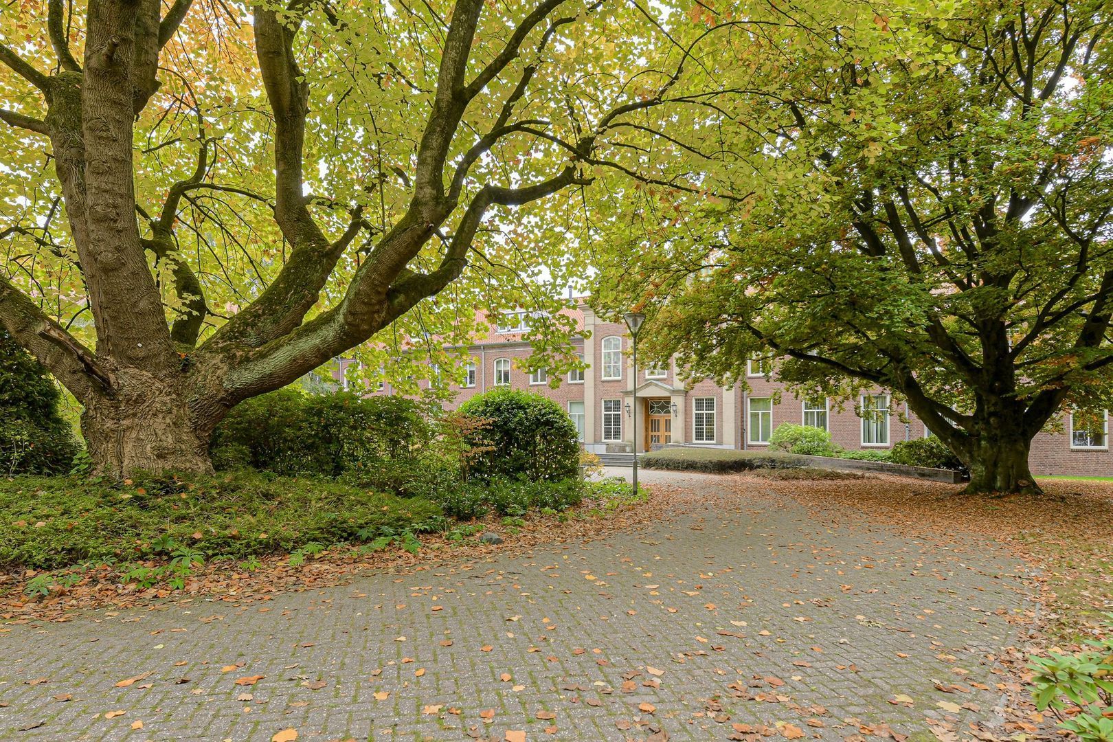 Kapucijnenhof 42, Oosterhout foto-0