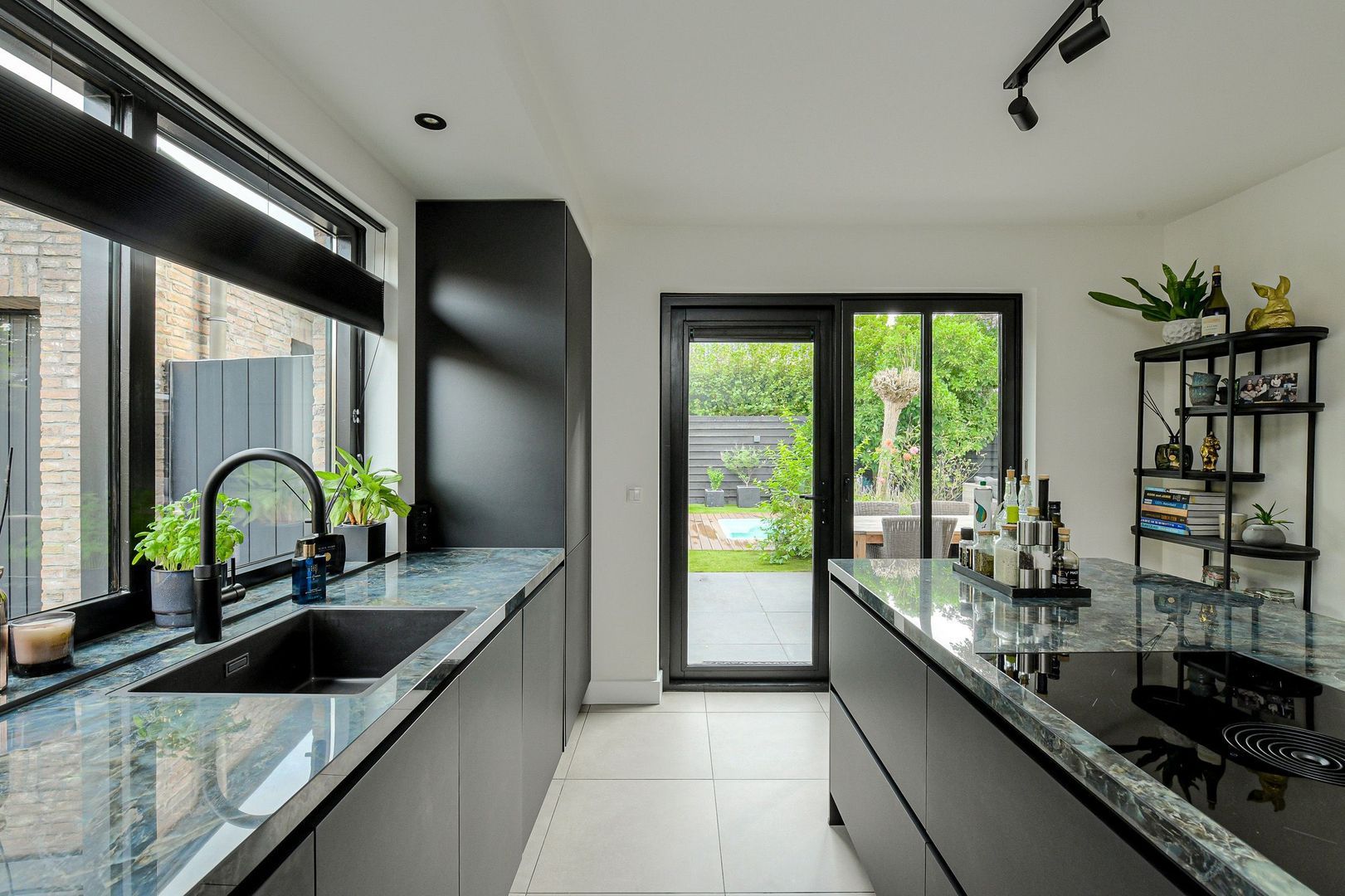 Mariken van Nimwegenstraat 3, Oosterhout foto-12