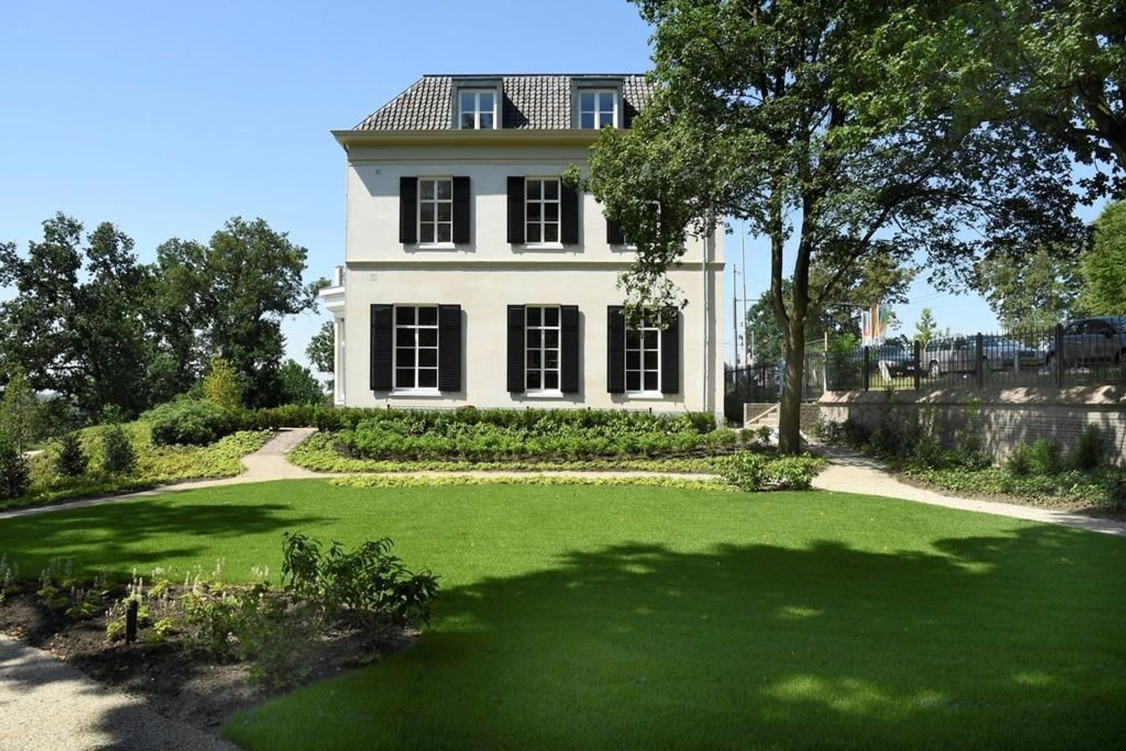 Utrechtseweg 99, Arnhem foto-1