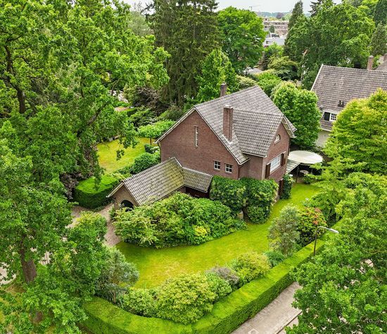Rembrandtlaan 7, Velp