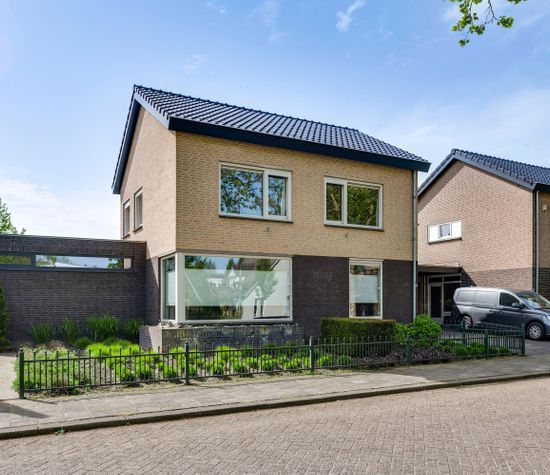 Maaseikerweg 154, Weert