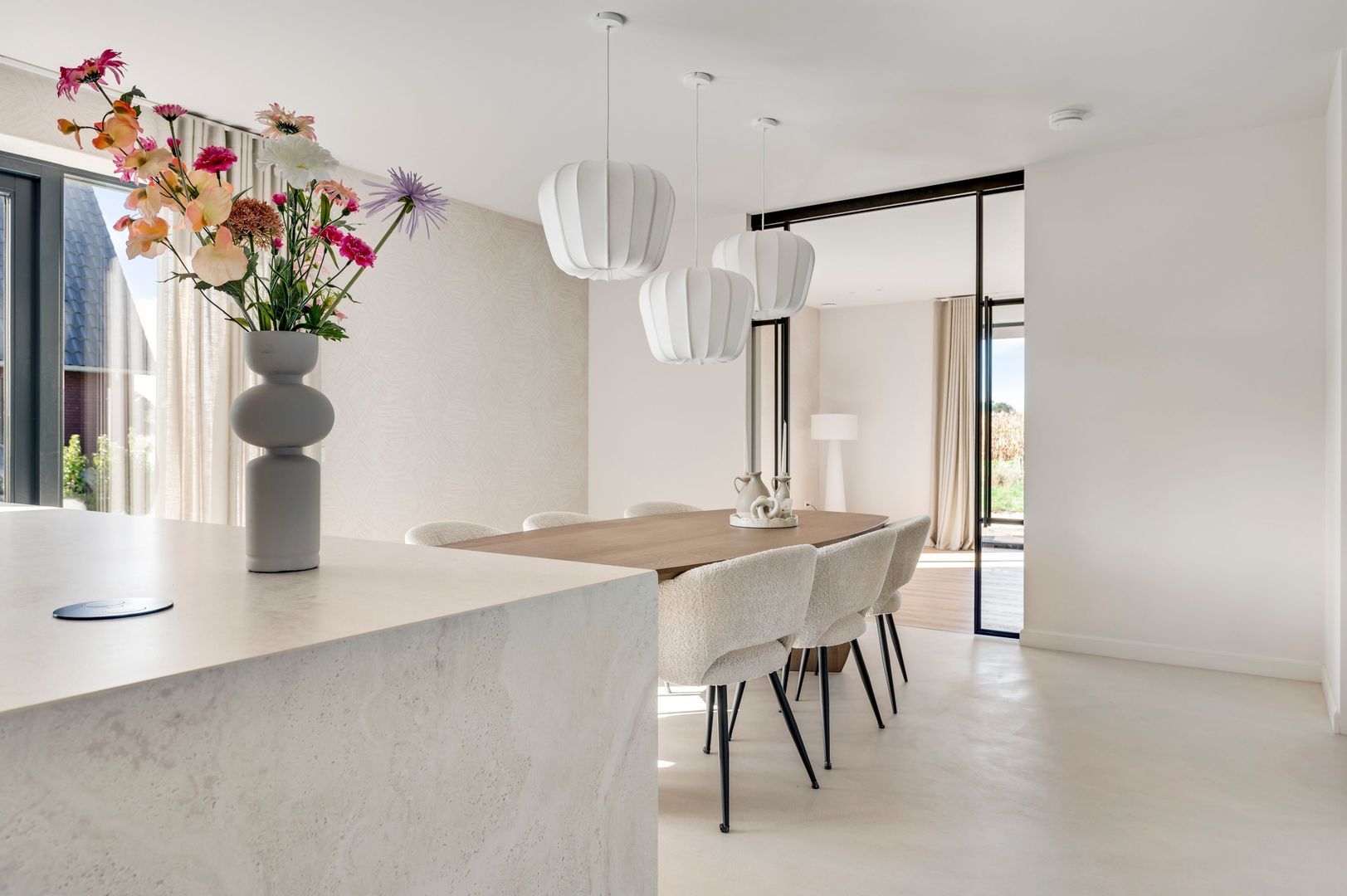 Lewieze 30, Stramproy foto-17