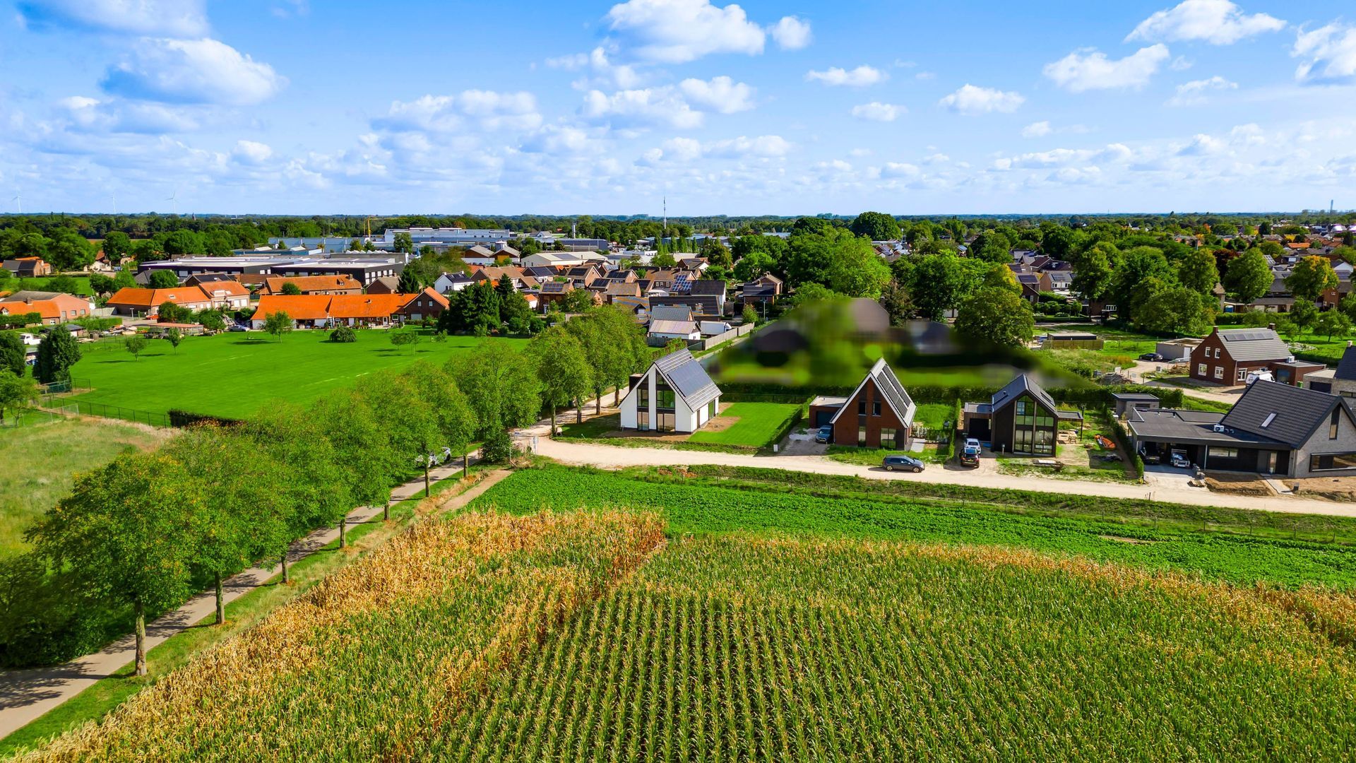 Lewieze 30, Stramproy foto-51