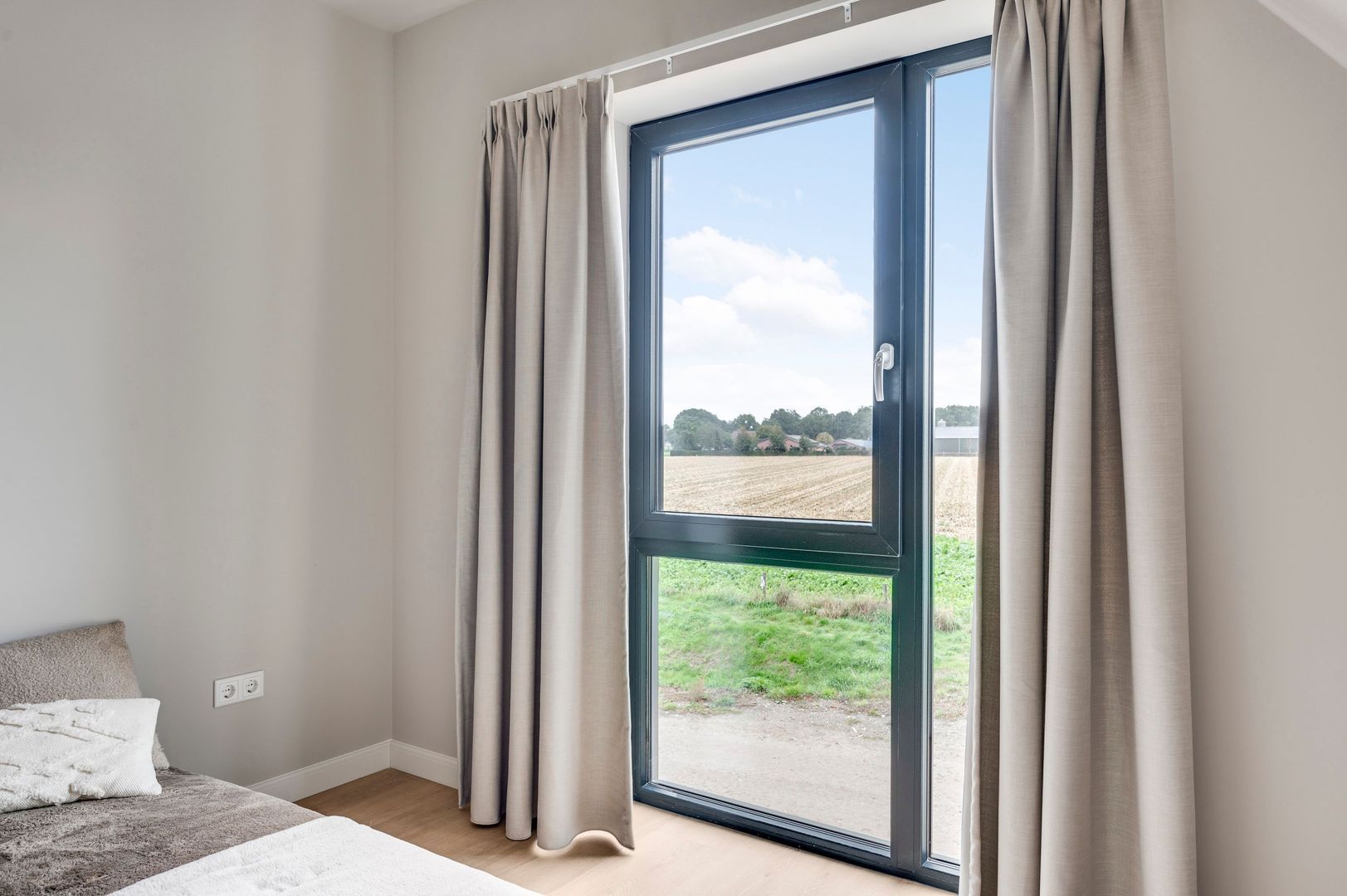 Lewieze 30, Stramproy foto-32