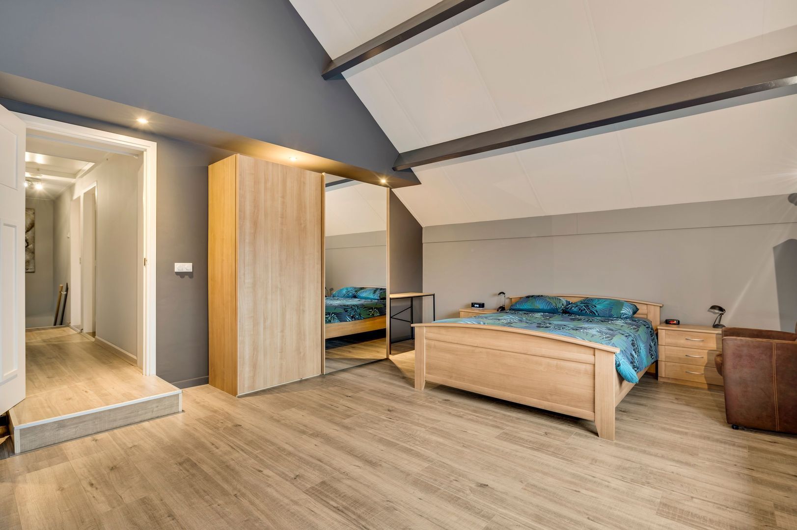 Staat 21, Nederweert foto-20