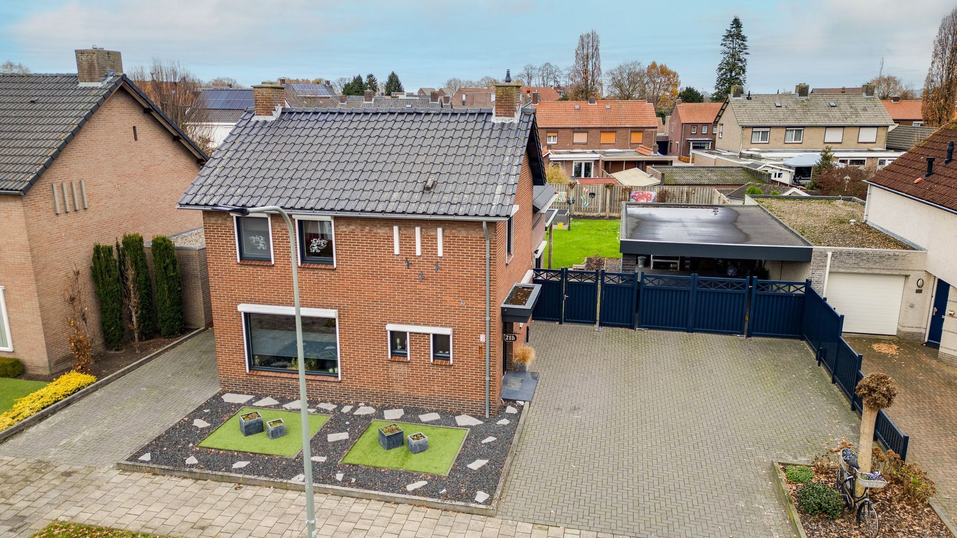 Staat 21, Nederweert foto-4