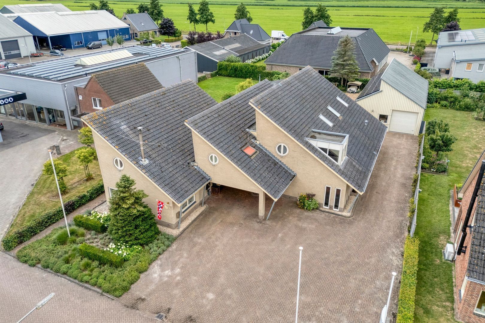 Nijverheidsweg 15, Nijeveen foto-88