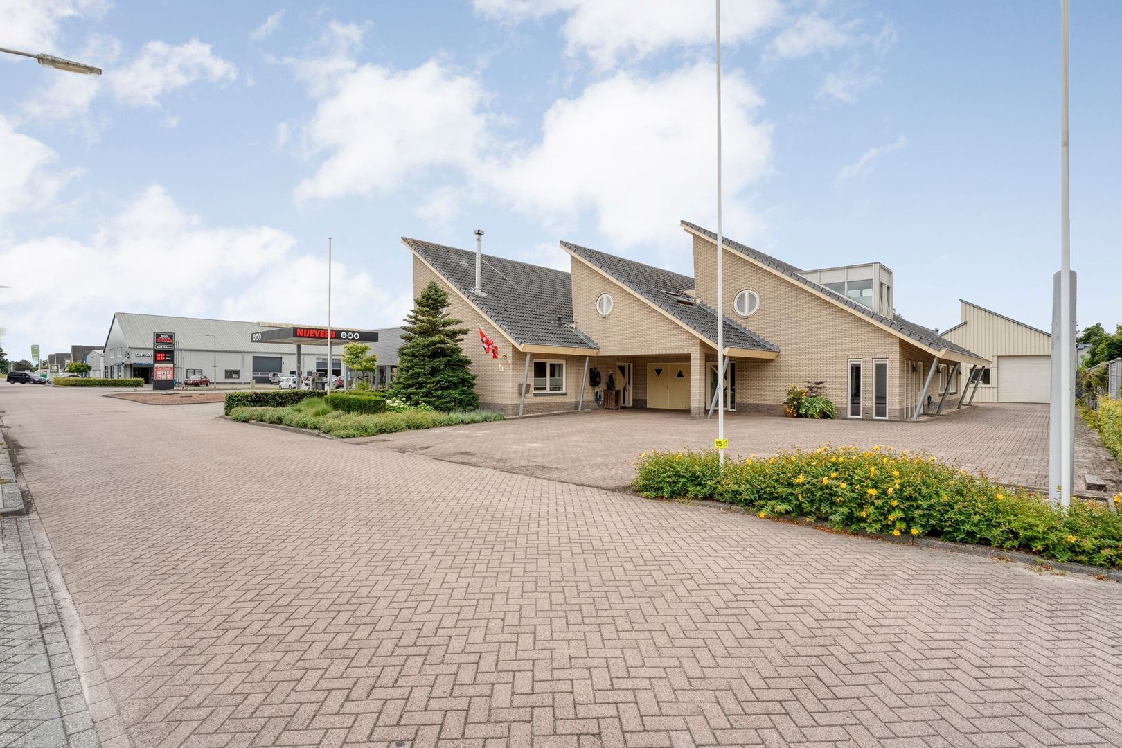 Nijverheidsweg 15, Nijeveen foto-7