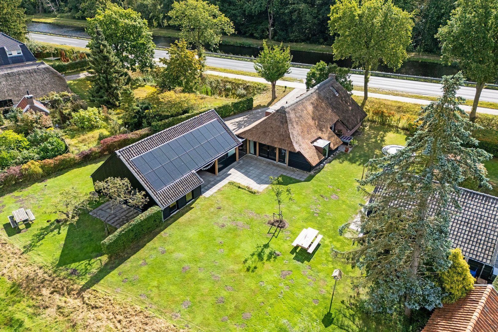 Rijksweg 1, Uffelte foto-2