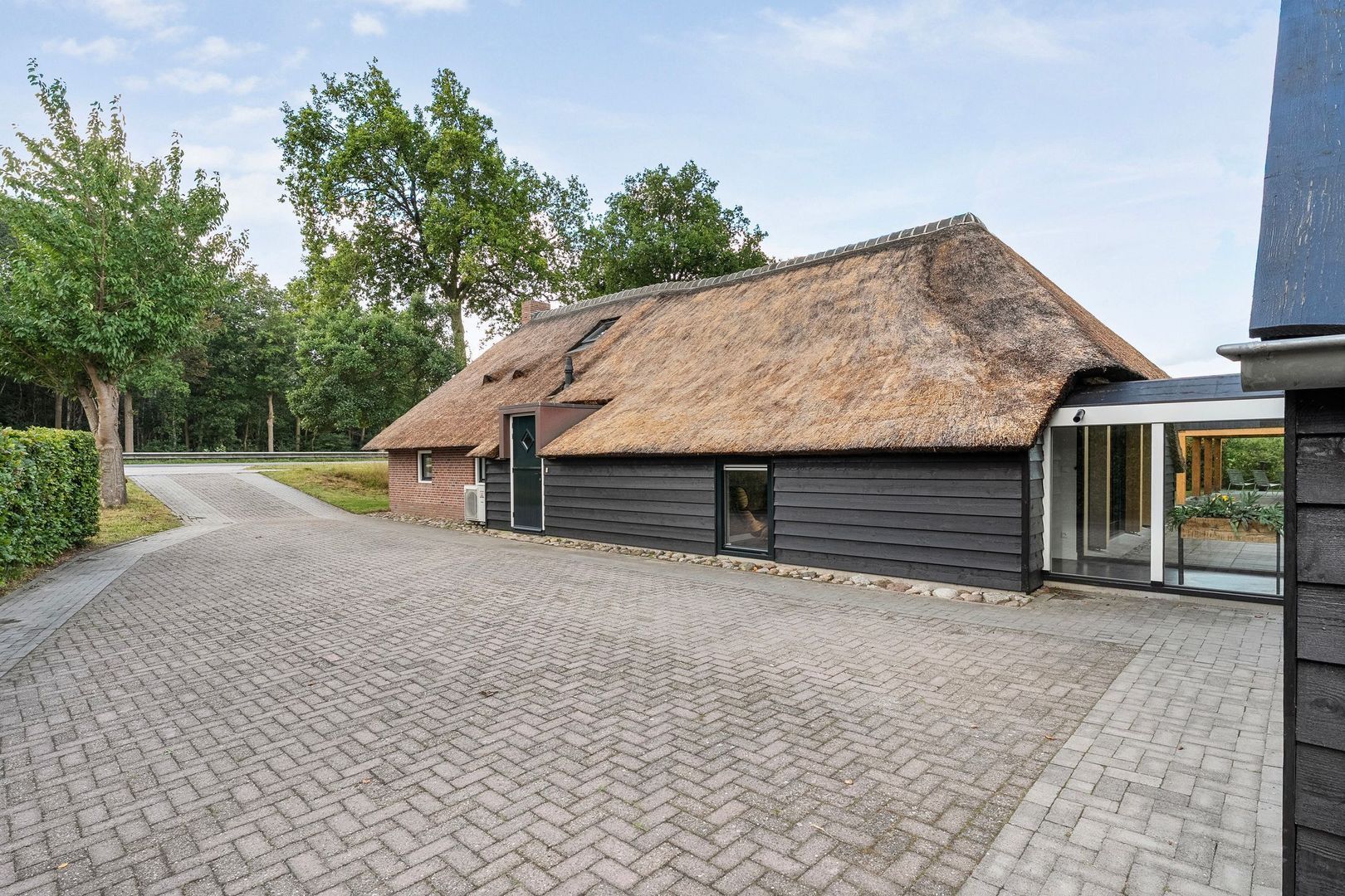 Rijksweg 1, Uffelte foto-12