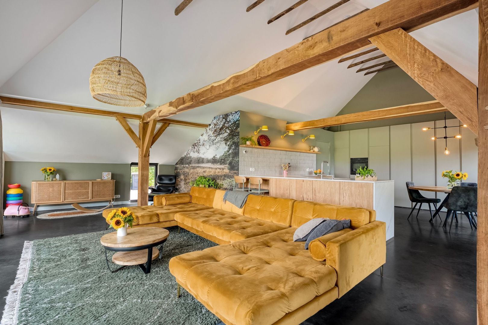 Rijksweg 1, Uffelte foto-1