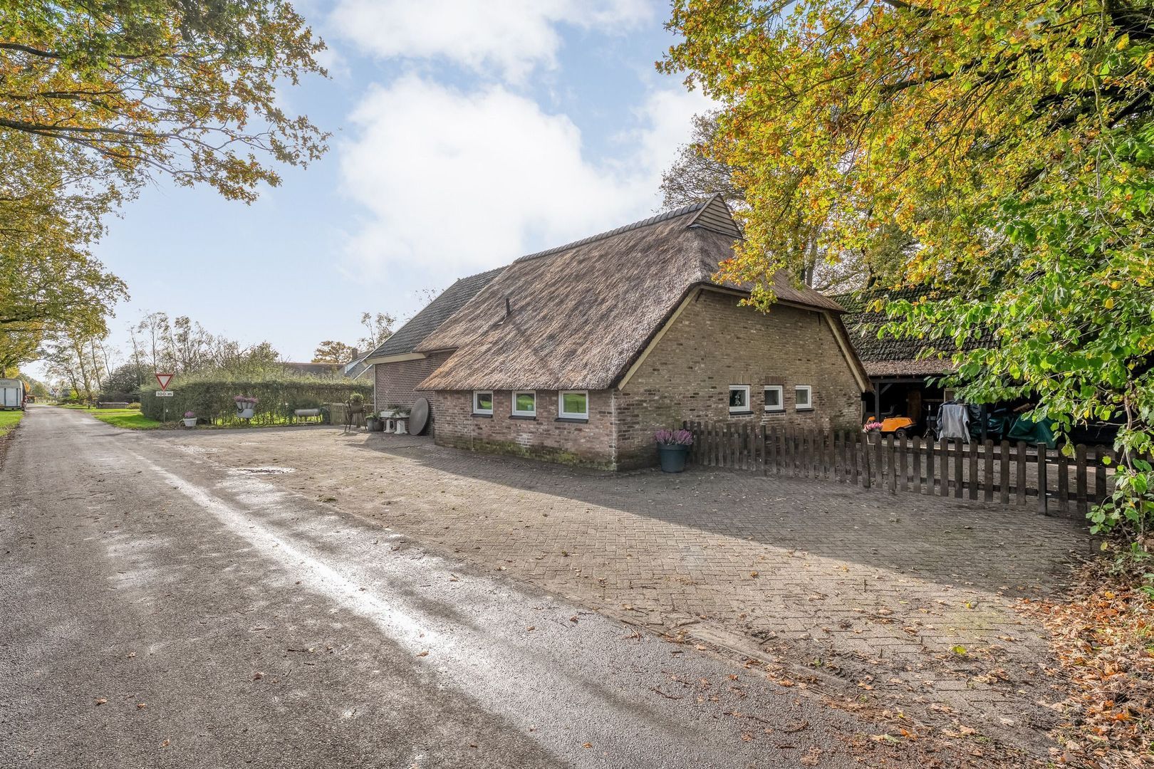 Armweide 5, Ruinen foto-9