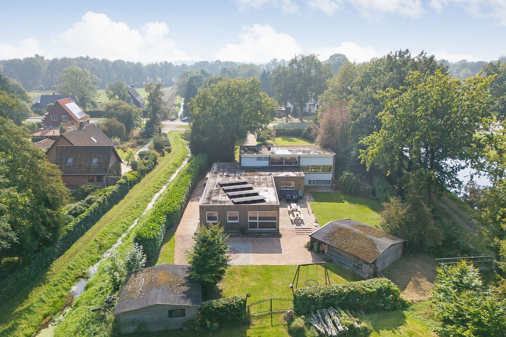 Dwingelderdijk 1, Dwingeloo foto-1