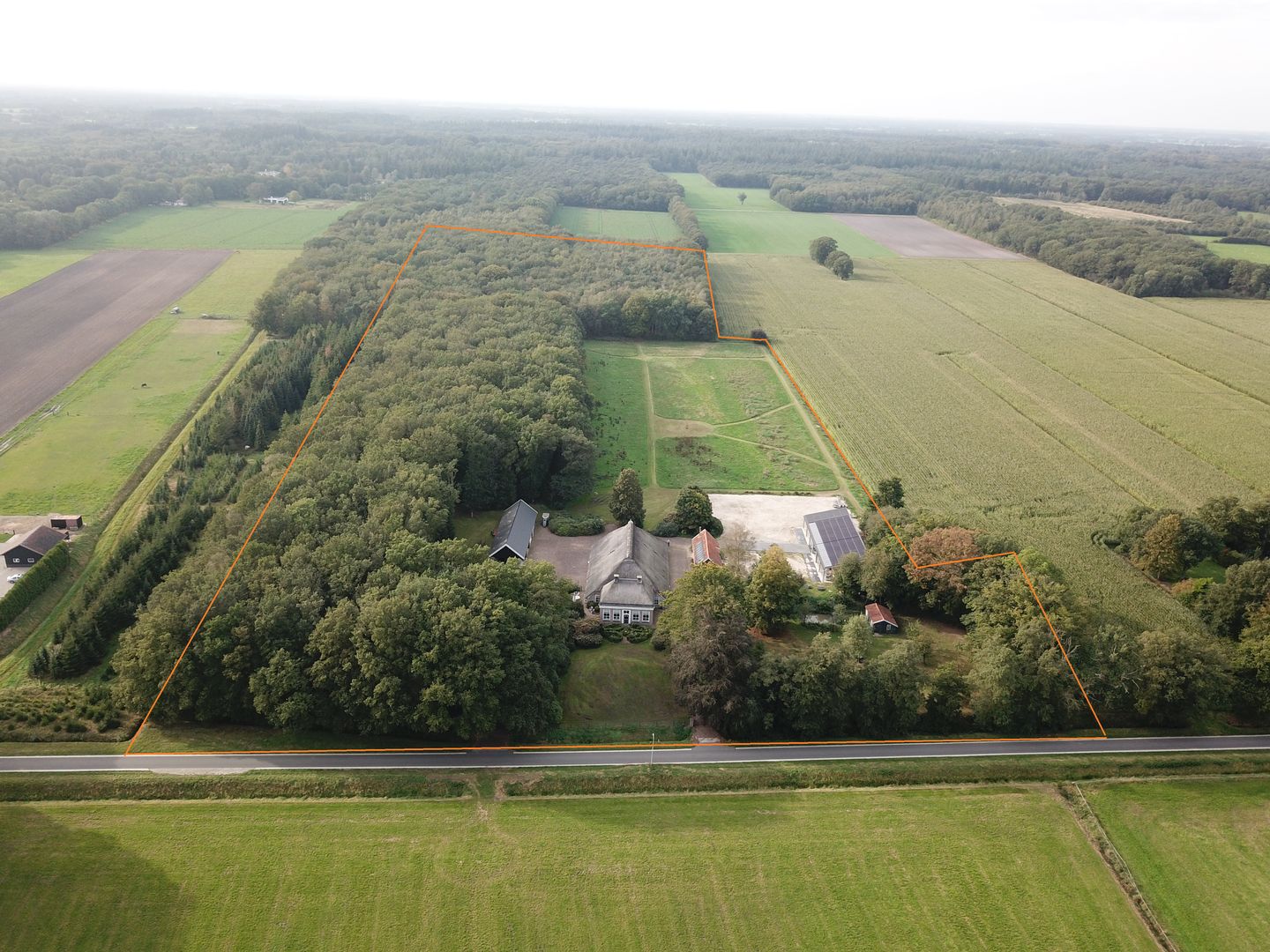 Binnenweg 3, Eesveen foto-0