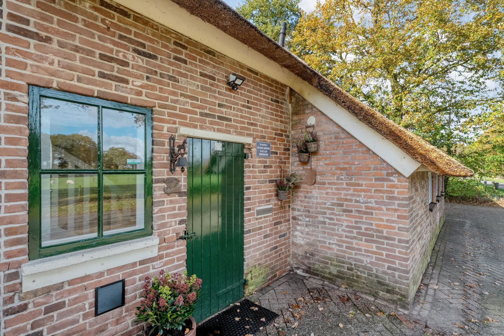 Armweide 5, Ruinen foto-12