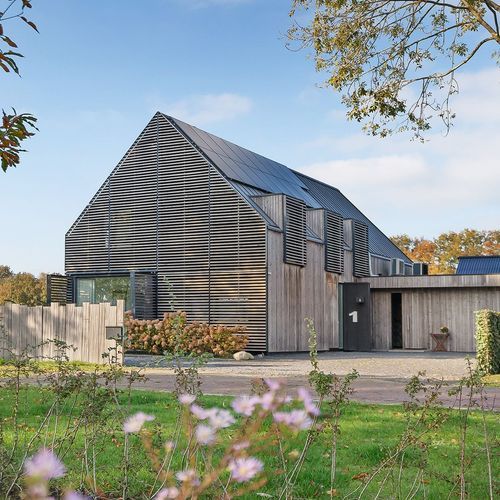 Rogat 1, Rogat foto-1