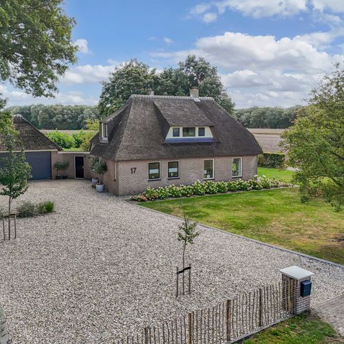 Overburen 17, Peperga foto-1