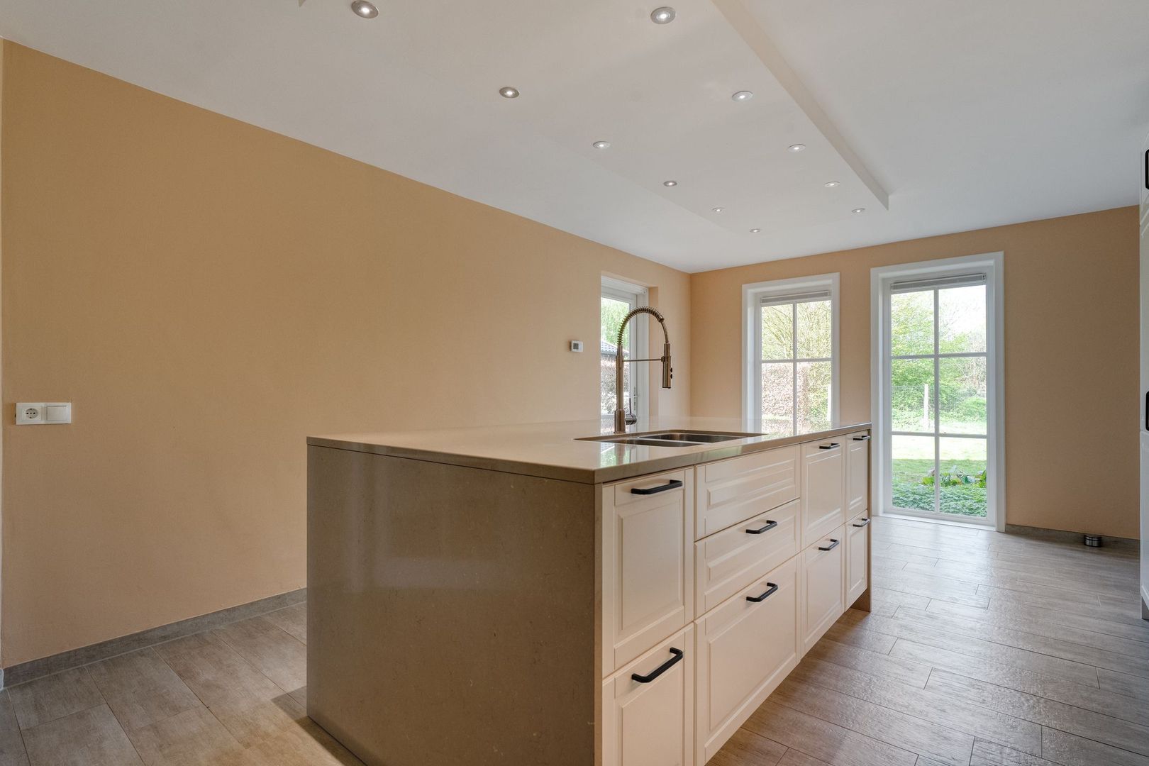 Sepiepenakkers 4, Diever foto-19