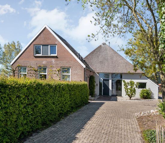 Nijeveense Bovenboer 37, Nijeveen