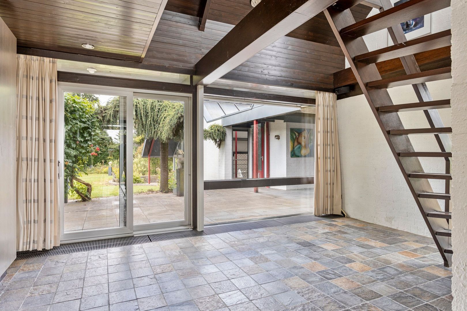 Paus Joanneslaan 5, Uden foto-1