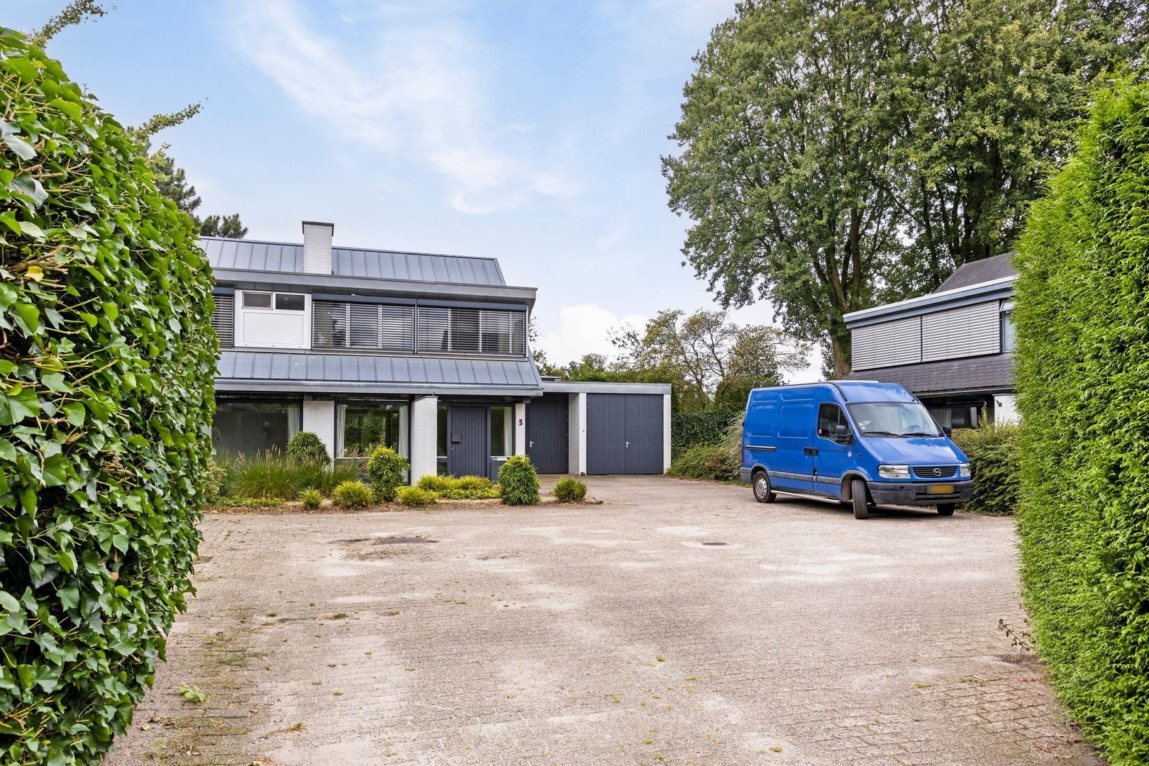 Paus Joanneslaan 5, Uden foto-49