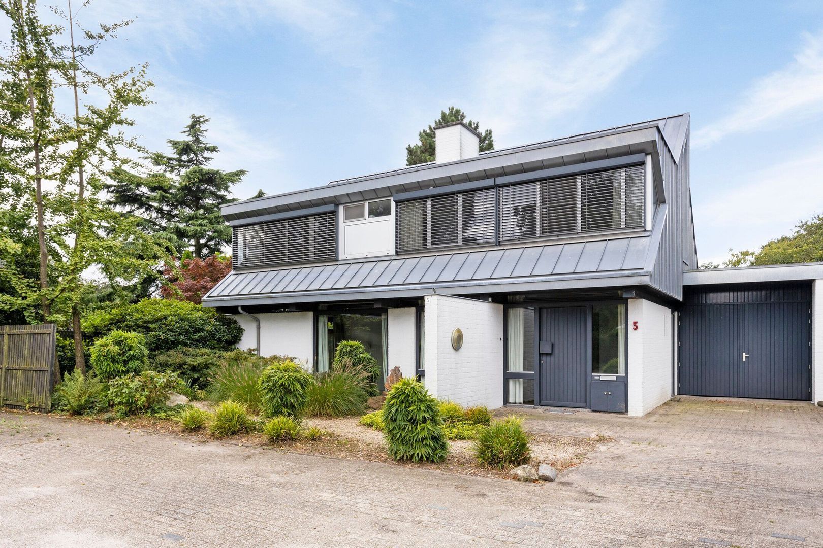 Paus Joanneslaan 5, Uden foto-50