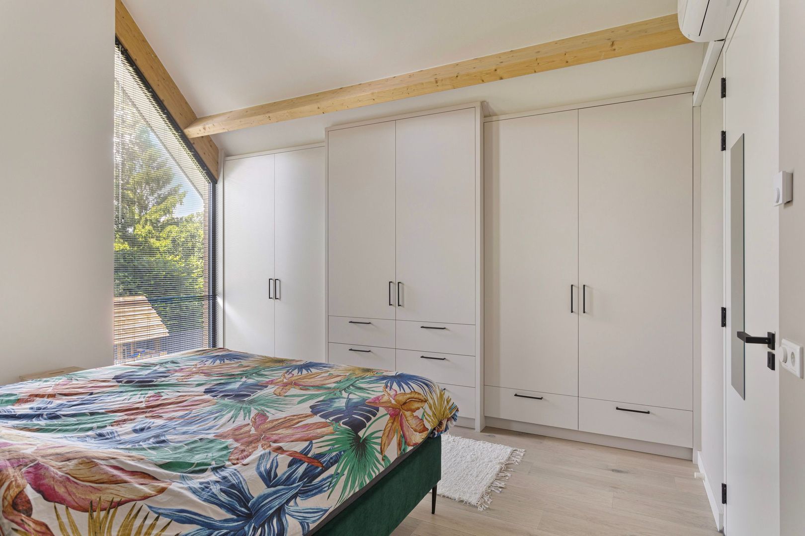 Gulden 2, Uden foto-37