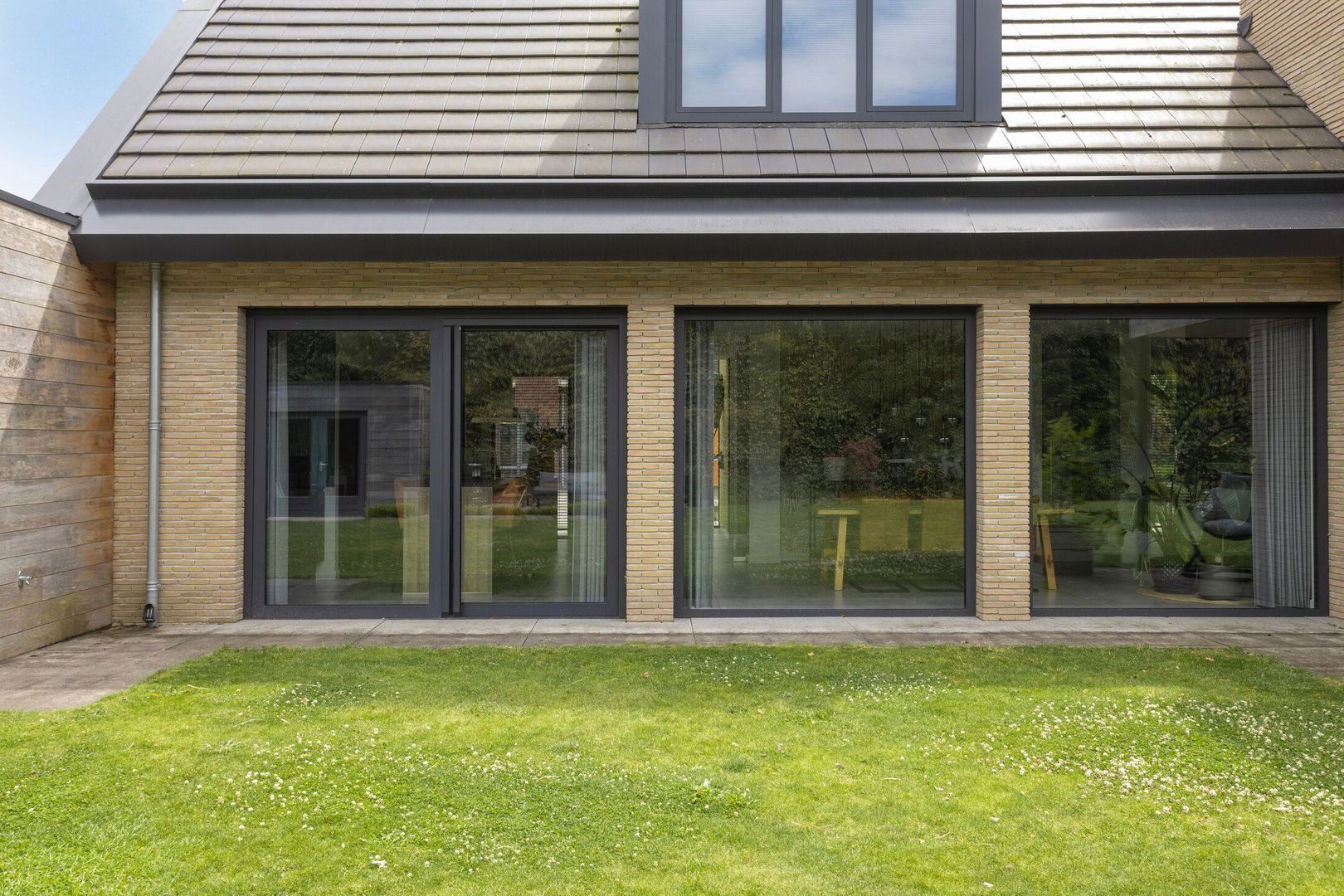 Gulden 2, Uden foto-52