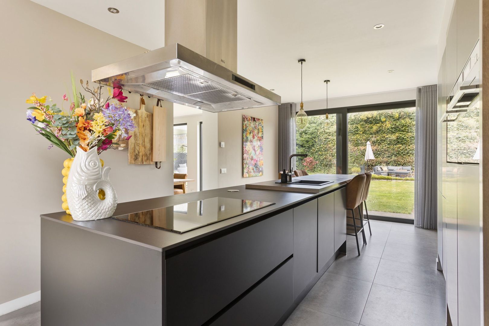 Gulden 2, Uden foto-2