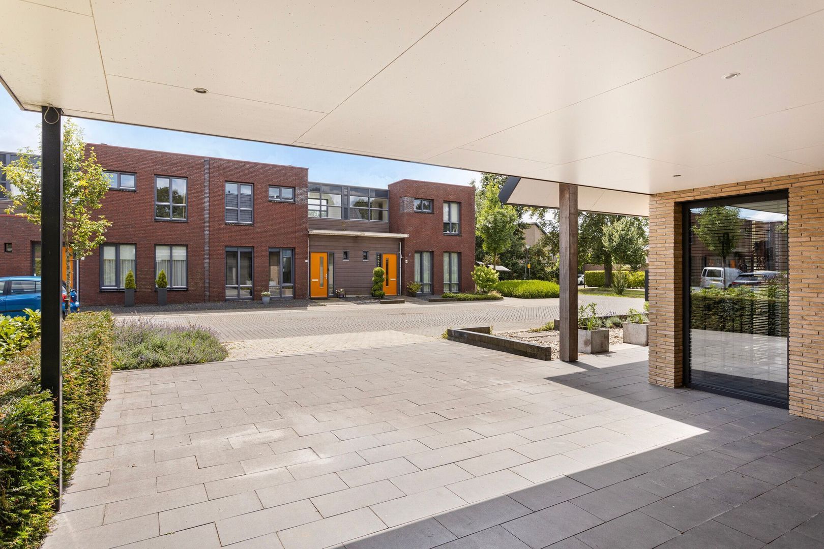 Gulden 2, Uden foto-7