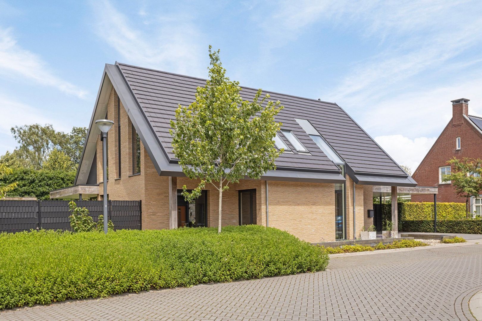 Gulden 2, Uden foto-65