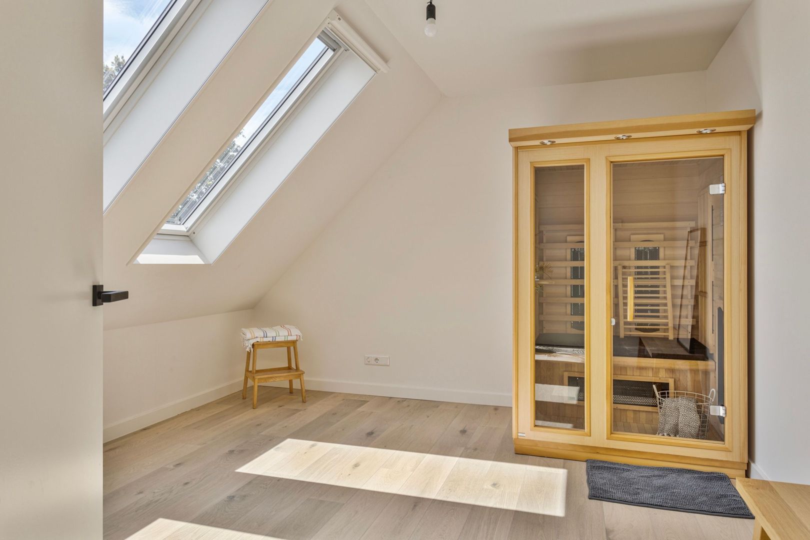 Gulden 2, Uden foto-48