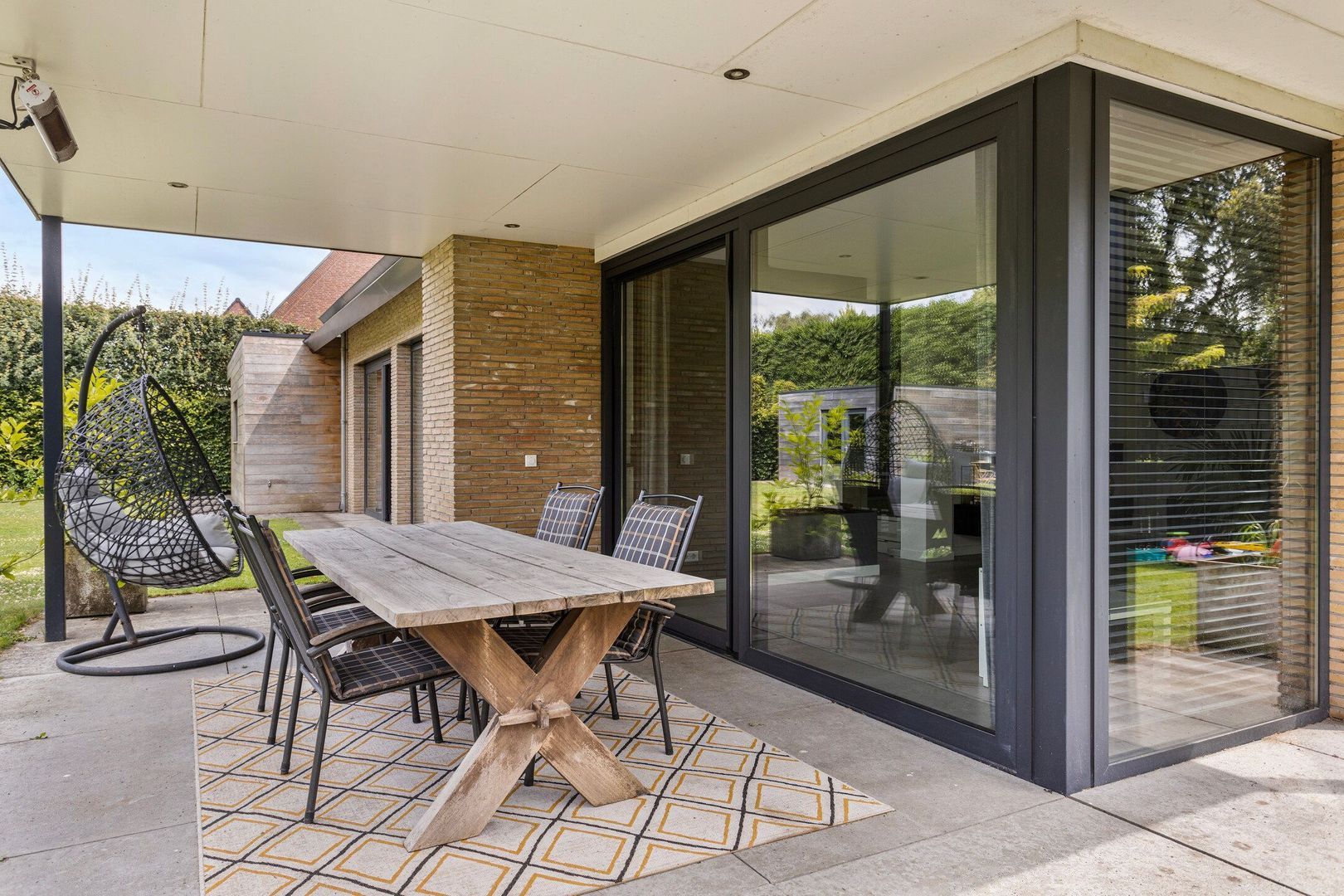 Gulden 2, Uden foto-59