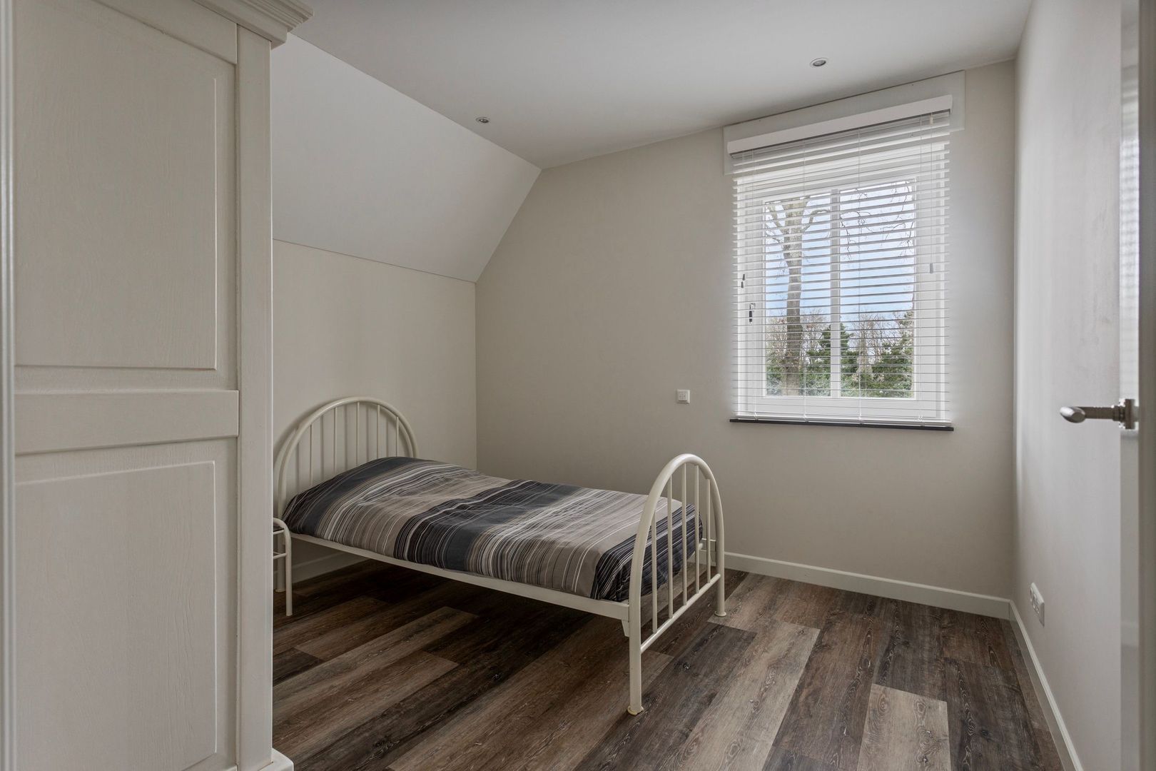 Boslaan 19, Uden foto-40