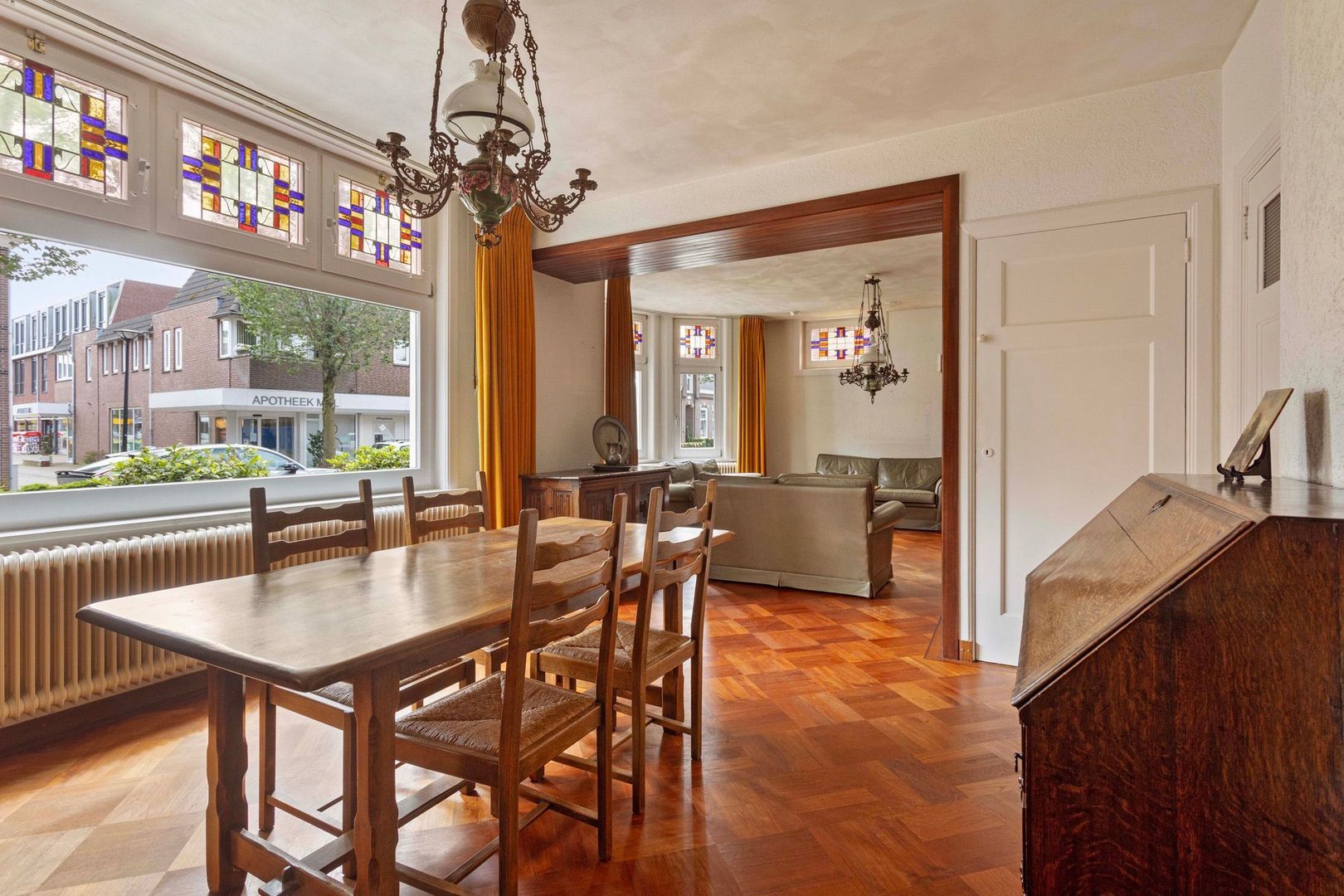 Stationsstraat 2, Mill foto-13