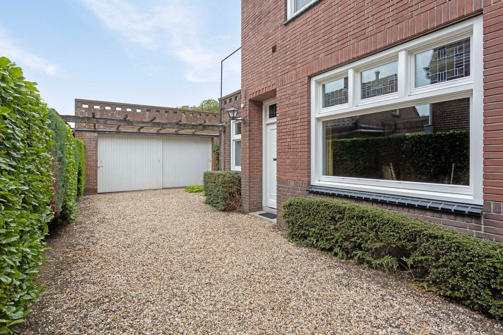 Stationsstraat 2, Mill foto-6