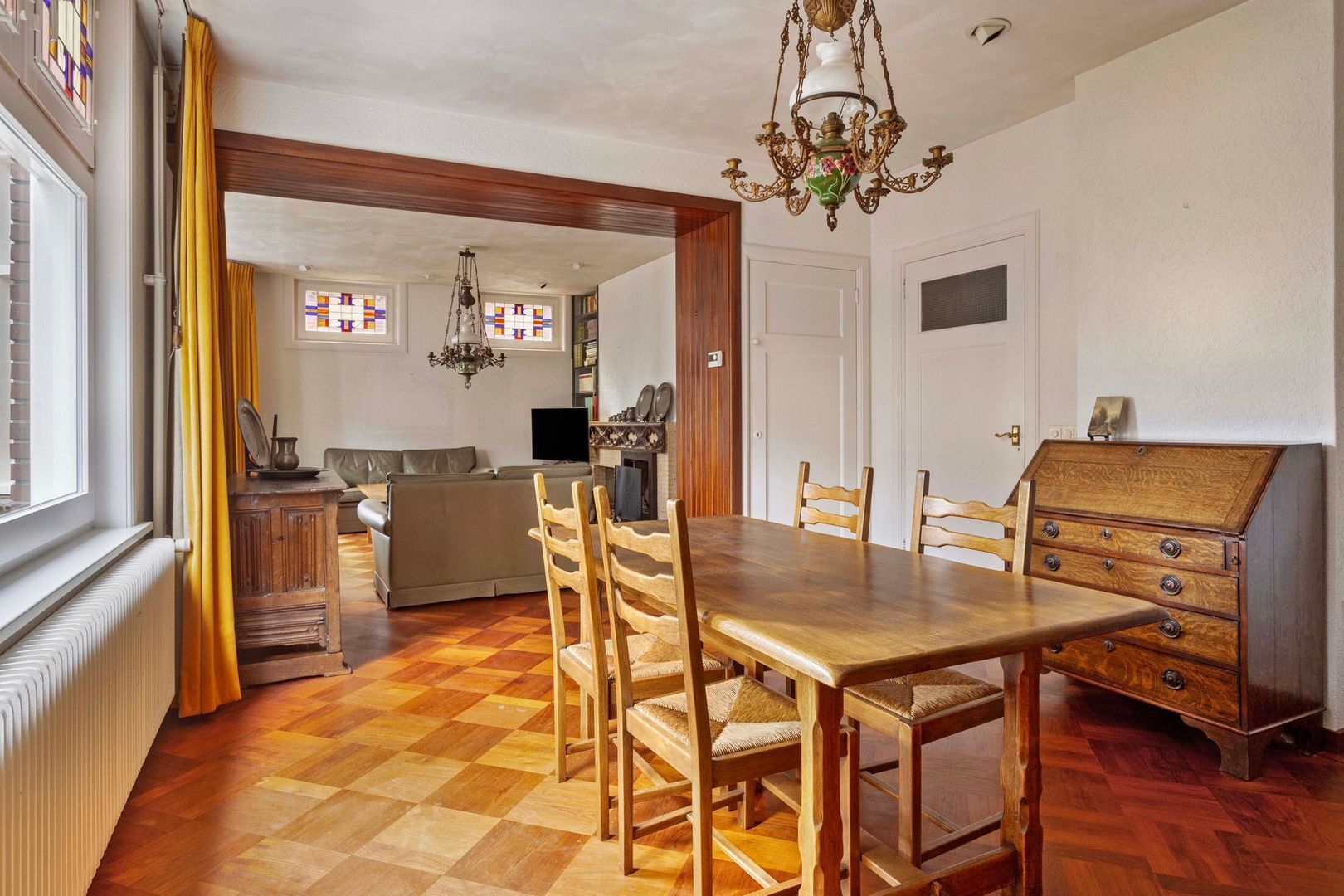 Stationsstraat 2, Mill foto-12